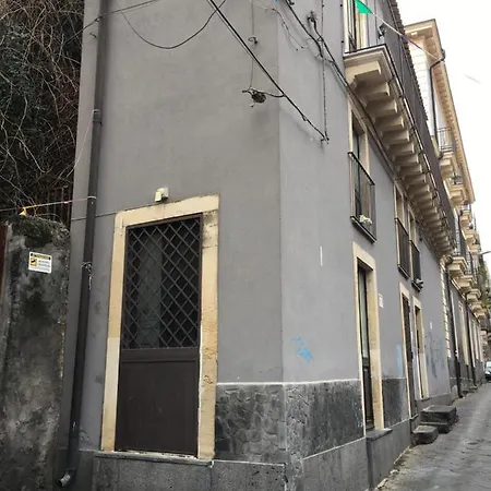 Calogero كاتانيا